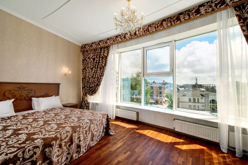 Black Sea Hotel Киев Екстериор снимка